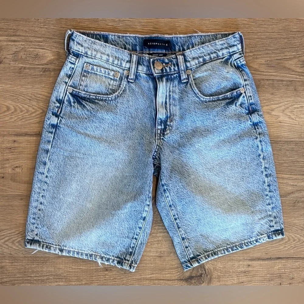 Aeropostale Low Rise Denim Bermuda Shorts Light Wash Leopard Bow Pockets Baggy